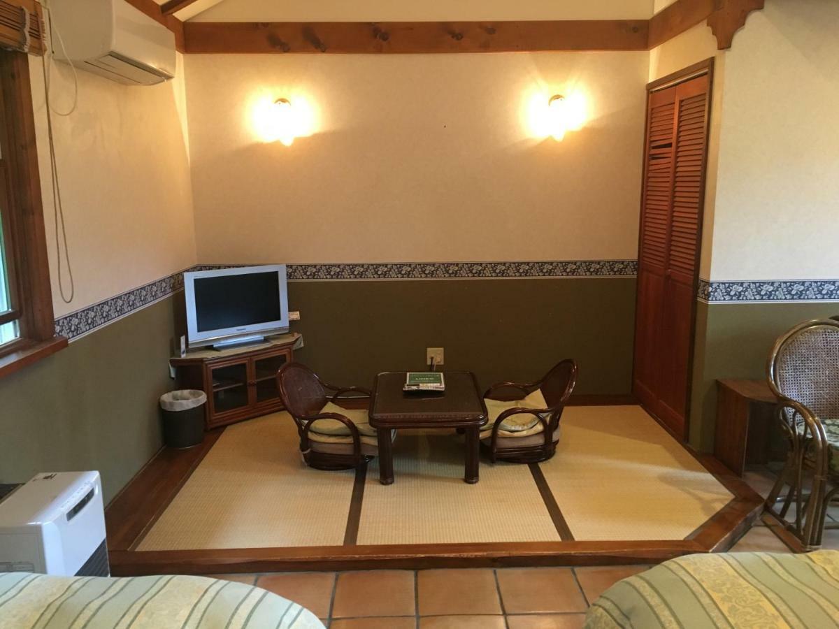 Private Hotel Rei Fujikawaguchiko Exteriör bild