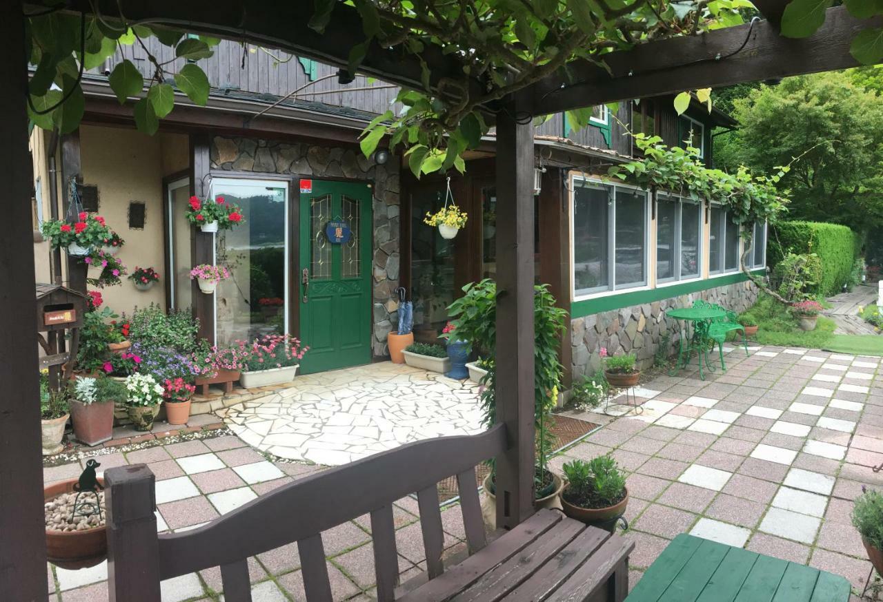 Private Hotel Rei Fujikawaguchiko Exteriör bild